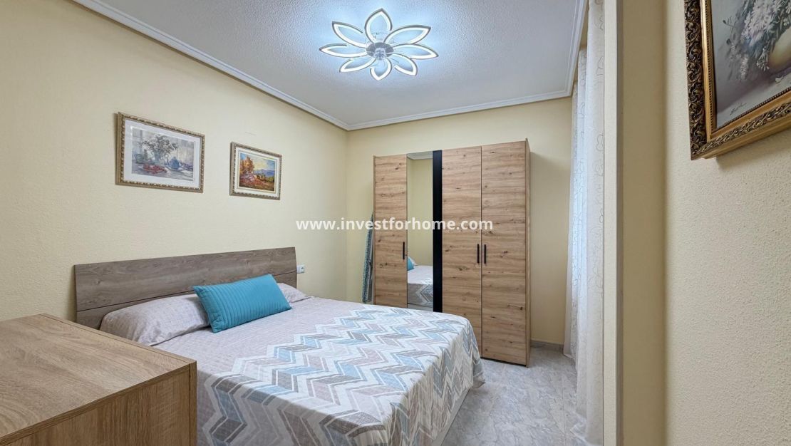 Verkoop - Appartement - Torrevieja - Playa del Cura