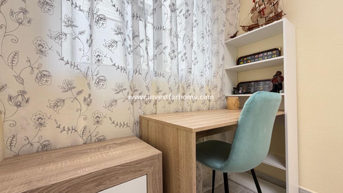 Verkoop - Appartement - Torrevieja - Playa del Cura