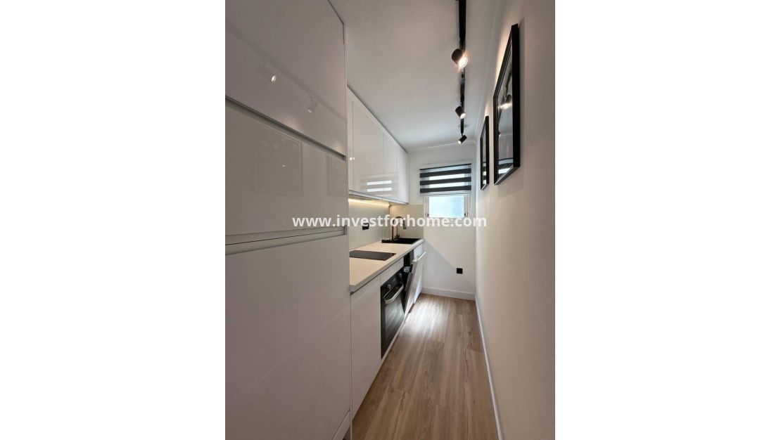 Verkoop - Appartement - Torrevieja - Playa del Cura