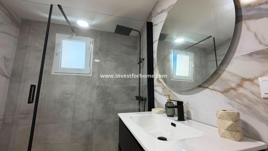 Verkoop - Appartement - Torrevieja - Playa del Cura