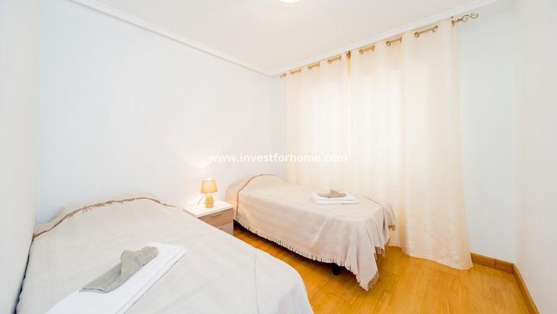 Verkoop - Appartement - Torrevieja - Playa del Cura