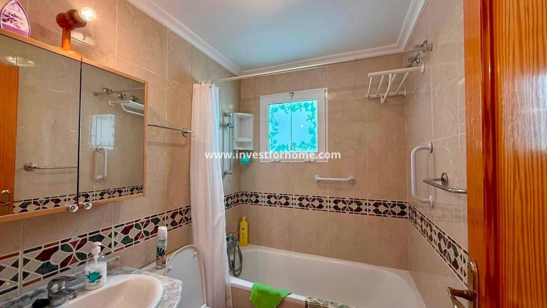Verkoop - Appartement - Torrevieja - Playa del Cura