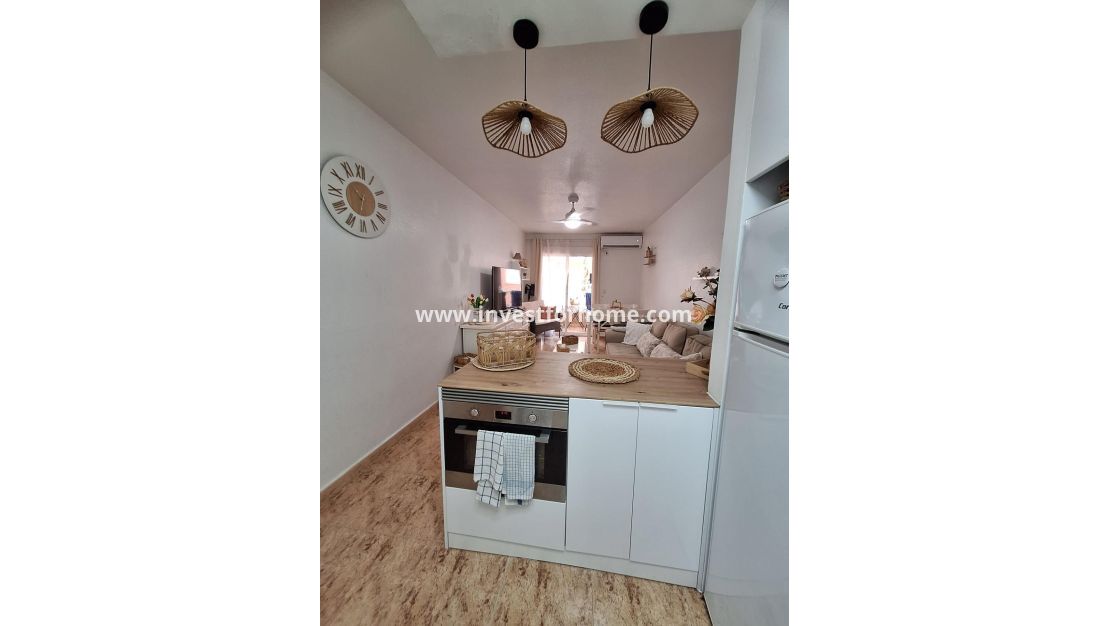 Verkoop - Appartement - Torrevieja - Playa del Cura
