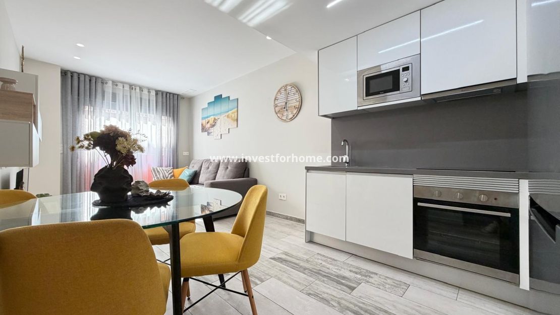 Verkoop - Appartement - Torrevieja - Playa del Cura