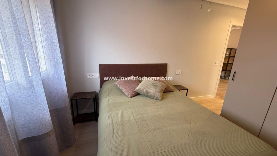 Verkoop - Appartement - Torrevieja - Playa del Cura