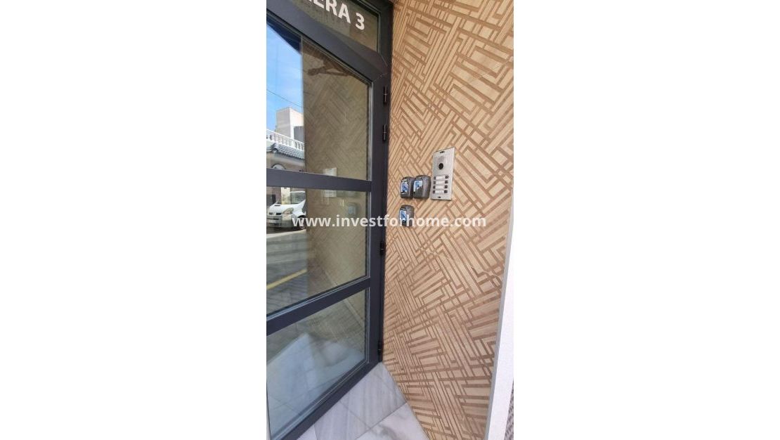 Verkoop - Appartement - Torrevieja - Playa del Cura