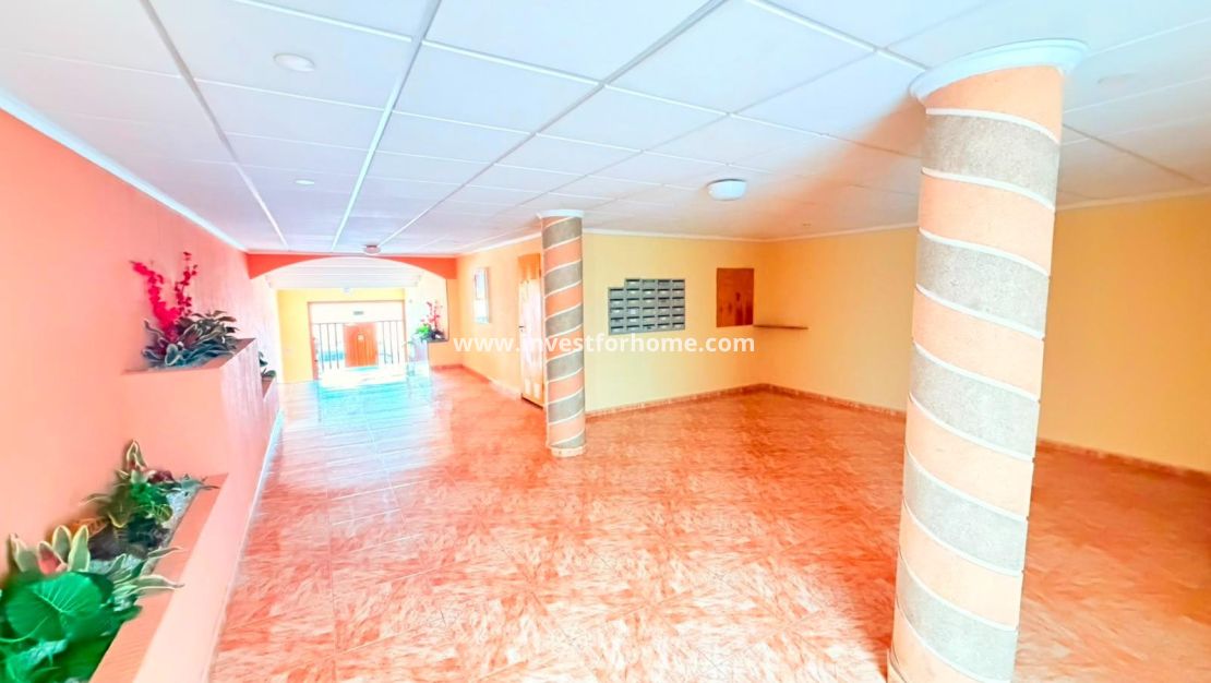Verkoop - Appartement - Torrevieja - Playa del Cura