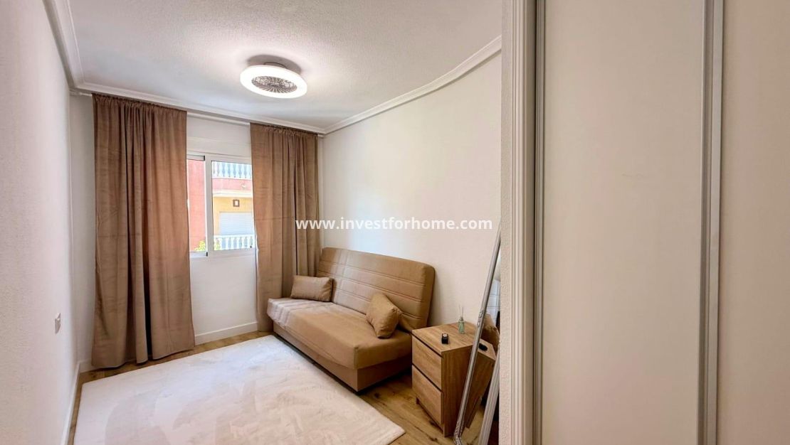 Verkoop - Appartement - Torrevieja - Playa del Cura