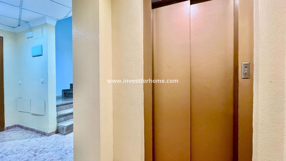 Verkoop - Appartement - Torrevieja - Playa del Cura