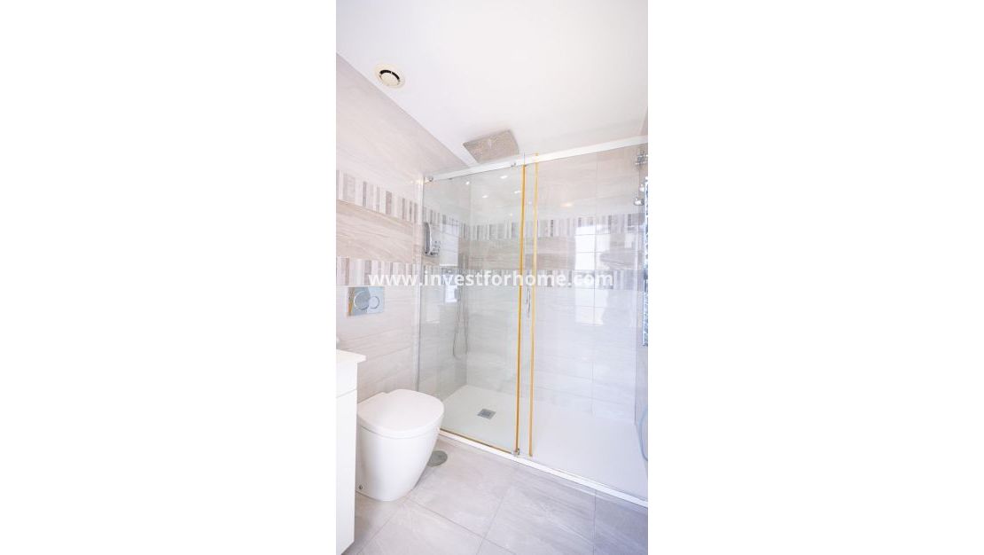 Verkoop - Appartement - Torrevieja - Punta prima