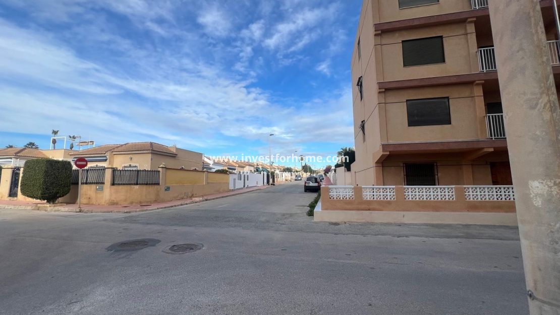Verkoop - Appartement - Torrevieja - Zona Los Frutales
