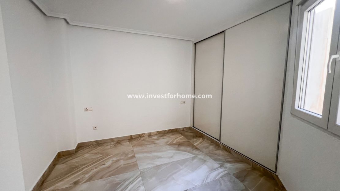 Verkoop - Appartement - Torrevieja