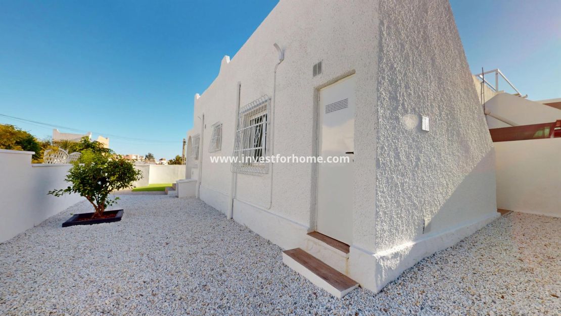 Verkoop - Bungalow - Orihuela Costa - Blue Lagoon