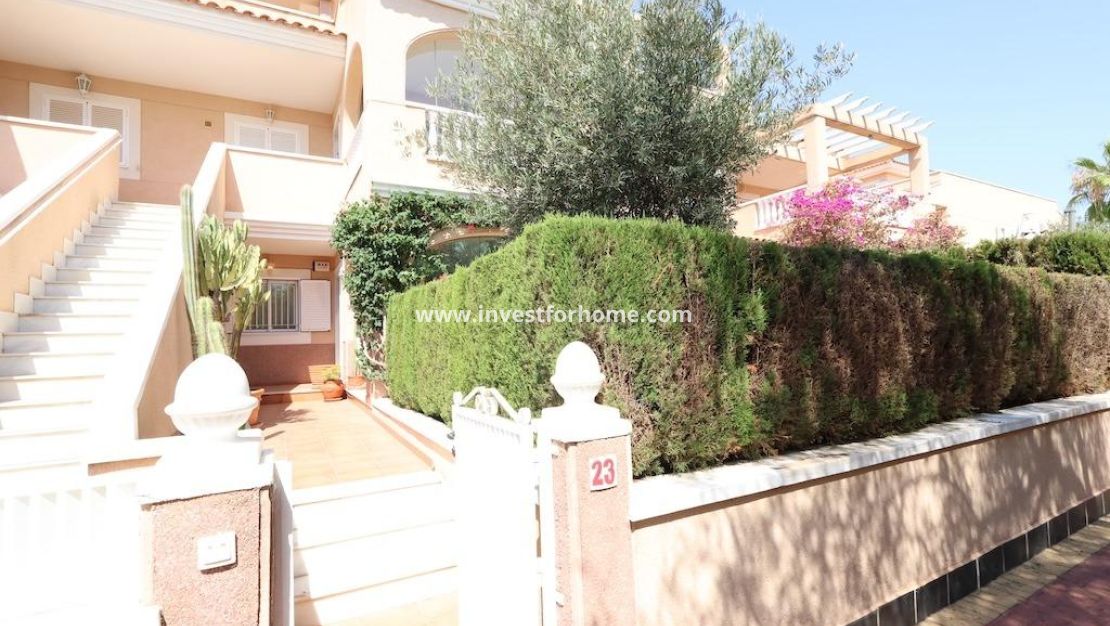 Verkoop - Bungalow - Orihuela Costa - Costa Blanca