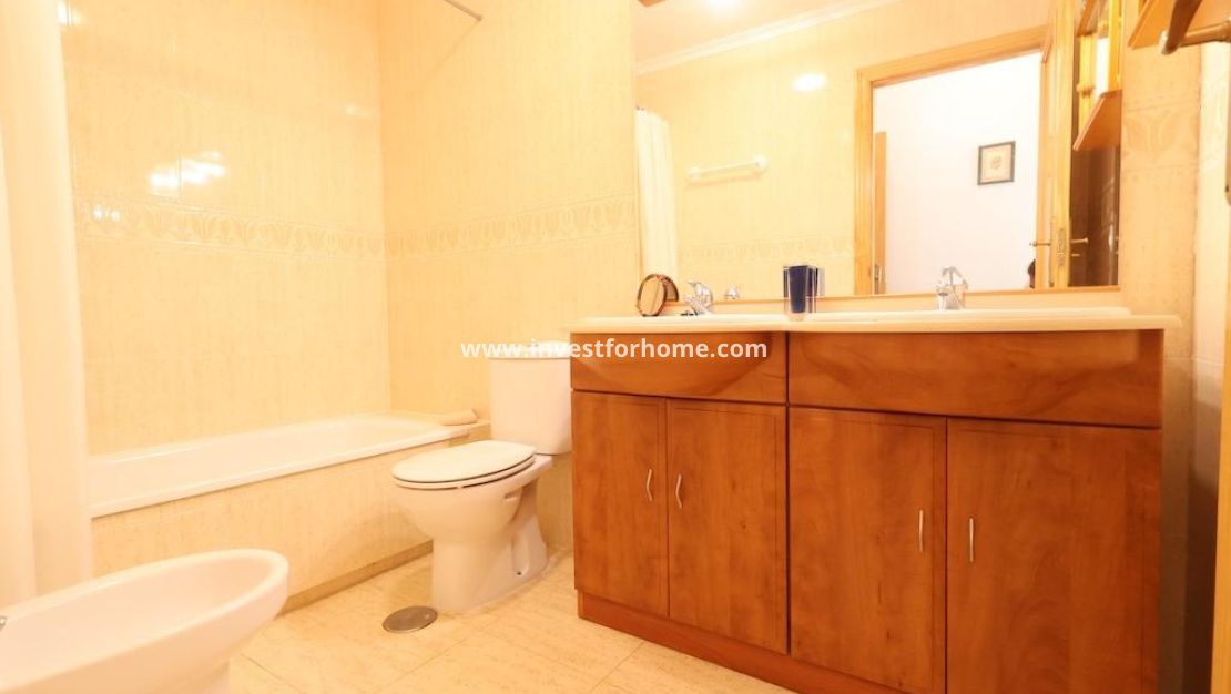 Verkoop - Bungalow - Orihuela Costa - Costa Blanca