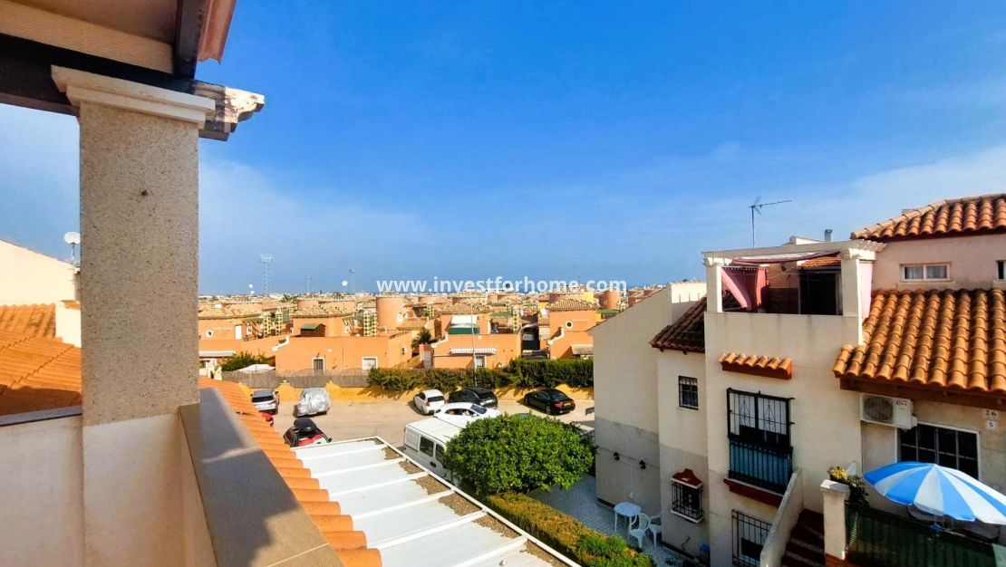 Verkoop - Bungalow - Orihuela Costa - Costa Blanca