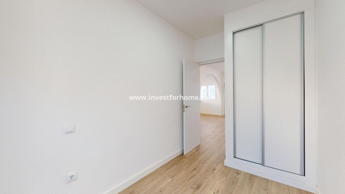 Verkoop - Bungalow - Orihuela Costa - Costa Blanca