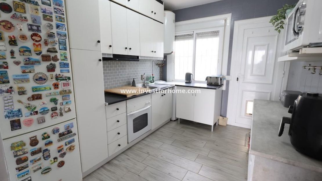 Verkoop - Bungalow - Orihuela Costa - Costa Blanca