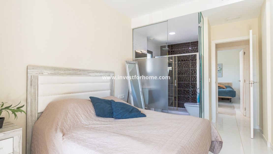 Verkoop - Bungalow - Orihuela Costa - Costa Blanca