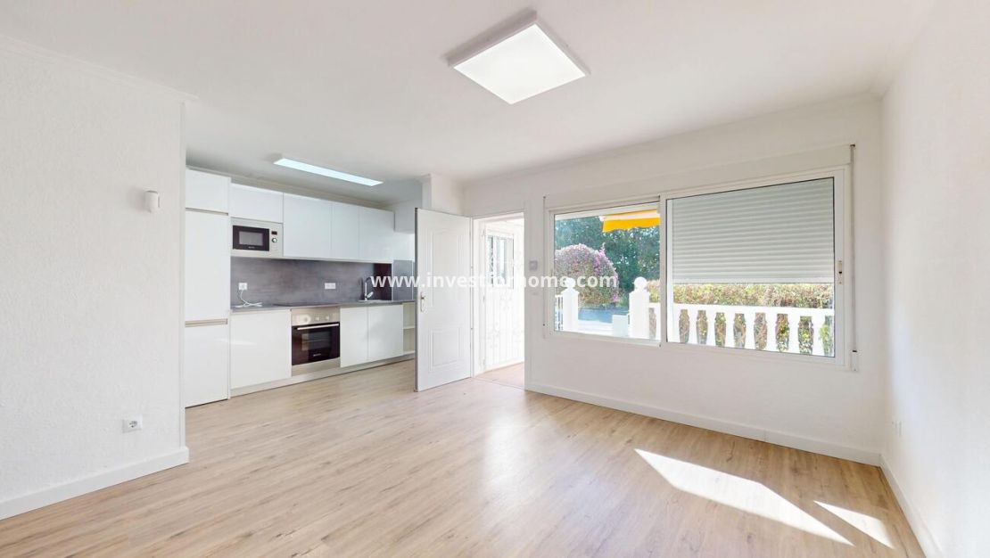 Verkoop - Bungalow - Orihuela Costa - Costa Blanca