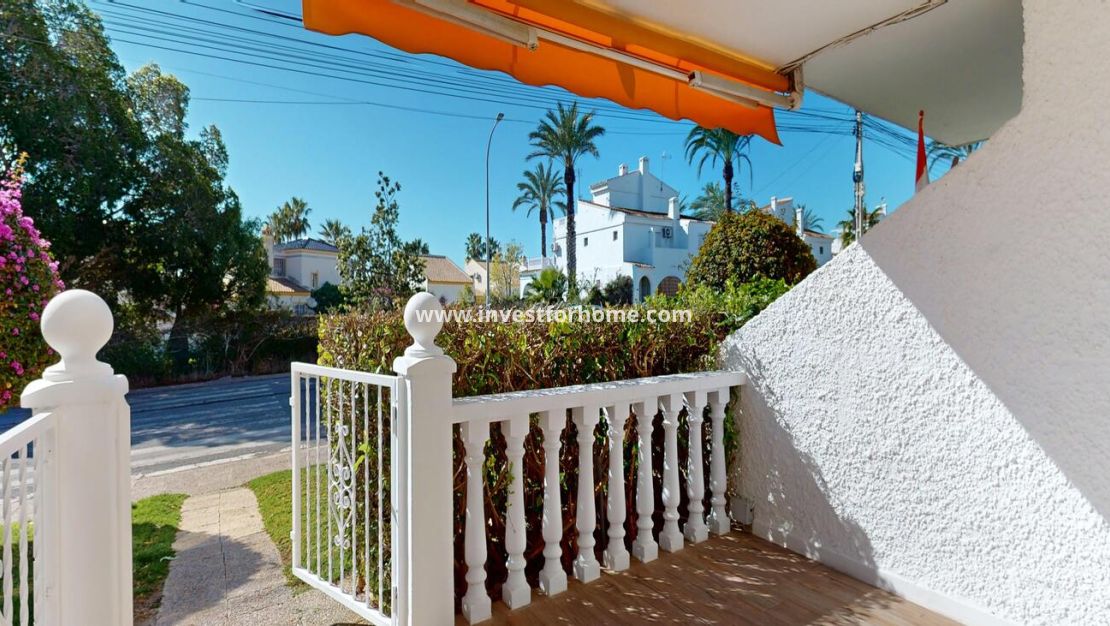 Verkoop - Bungalow - Orihuela Costa - Costa Blanca