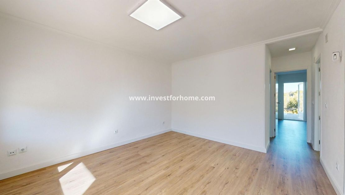 Verkoop - Bungalow - Orihuela Costa - Costa Blanca