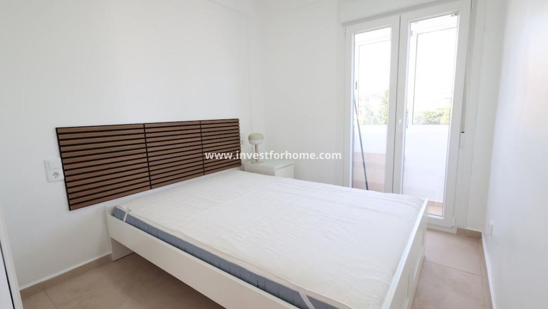 Verkoop - Bungalow - Orihuela Costa - Costa Blanca