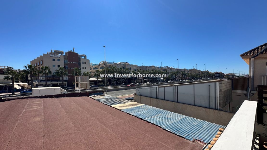 Verkoop - Bungalow - Orihuela Costa - Costa Blanca