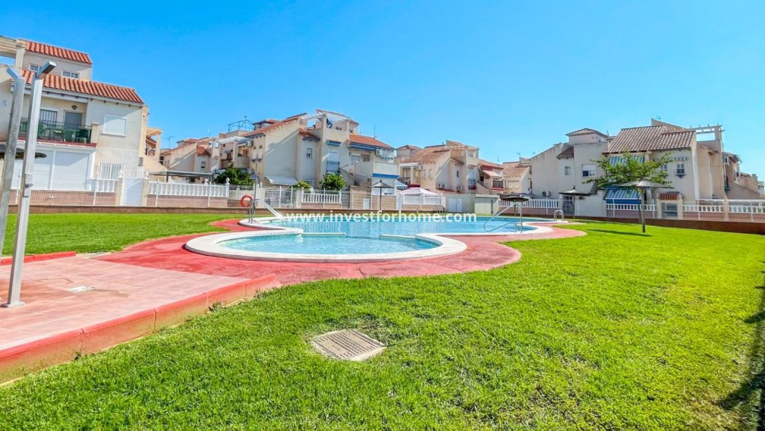 Verkoop - Bungalow - Orihuela Costa - Costa Blanca