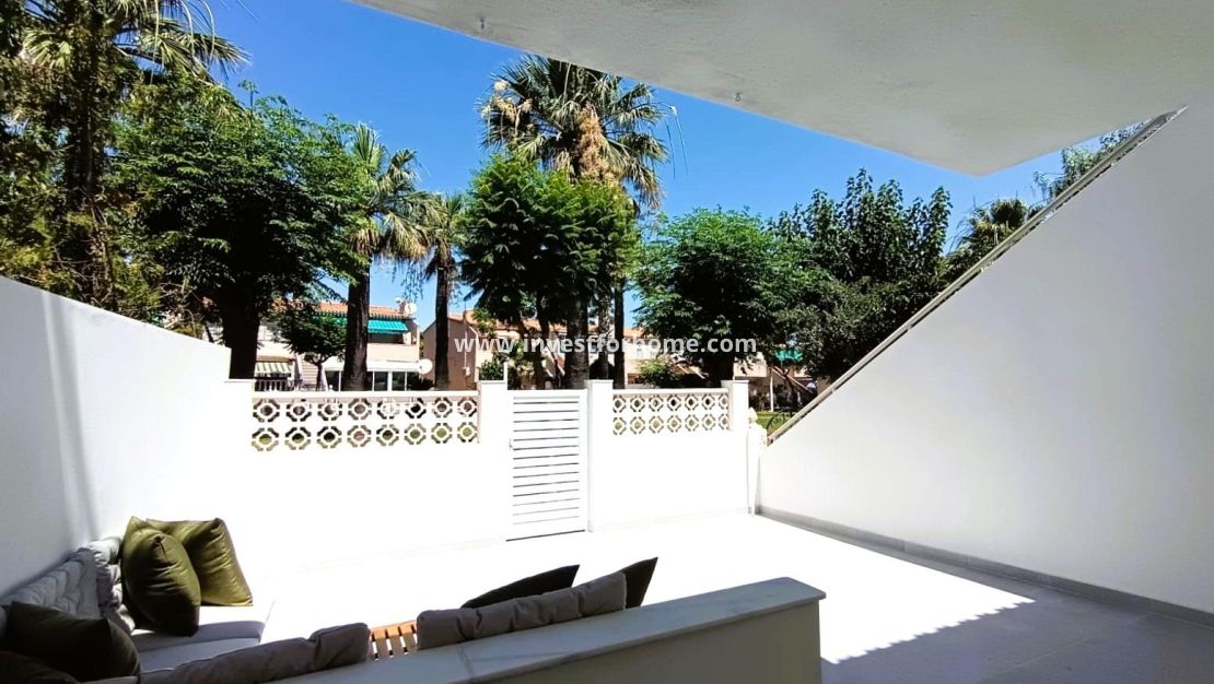 Verkoop - Bungalow - Orihuela Costa - Costa Blanca