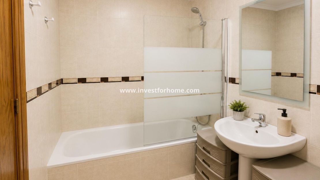 Verkoop - Bungalow - Orihuela Costa - Costa Blanca