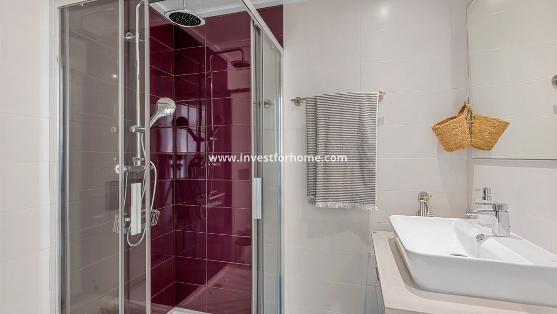 Verkoop - Bungalow - Orihuela Costa - Costa Blanca