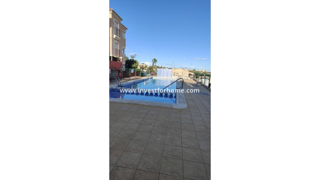 Verkoop - Bungalow - Orihuela Costa - Playa Flamenca