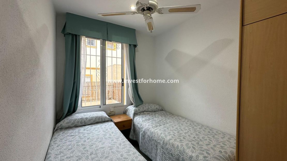 Verkoop - Bungalow - Orihuela Costa - Playa Flamenca