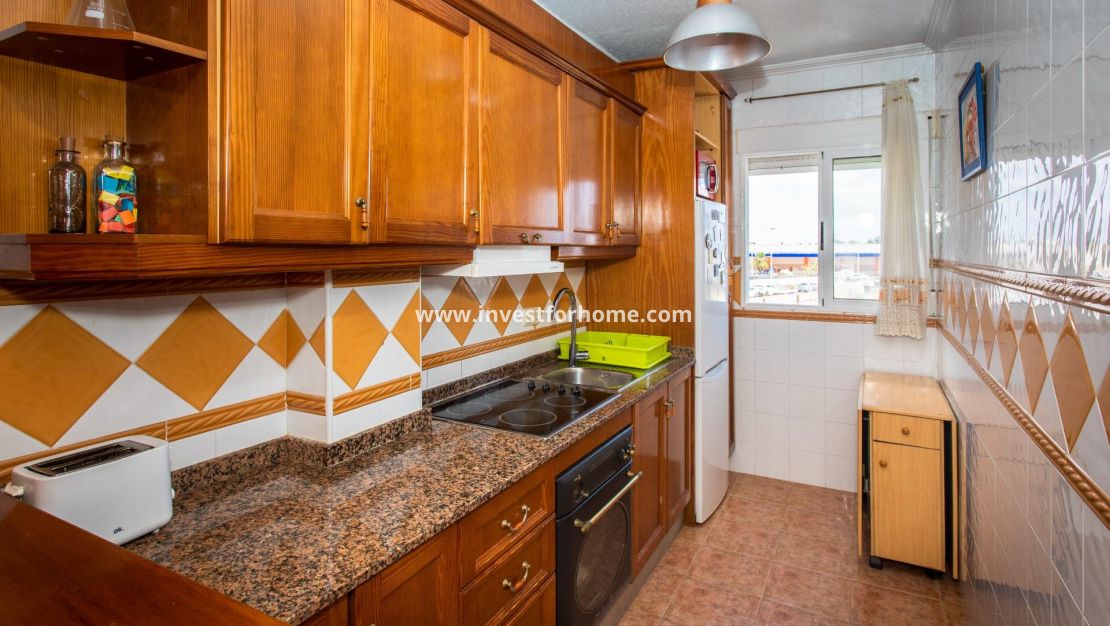 Verkoop - Bungalow - Orihuela Costa - Punta Prima