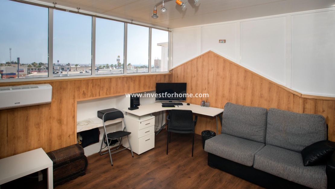 Verkoop - Bungalow - Orihuela Costa - Punta Prima