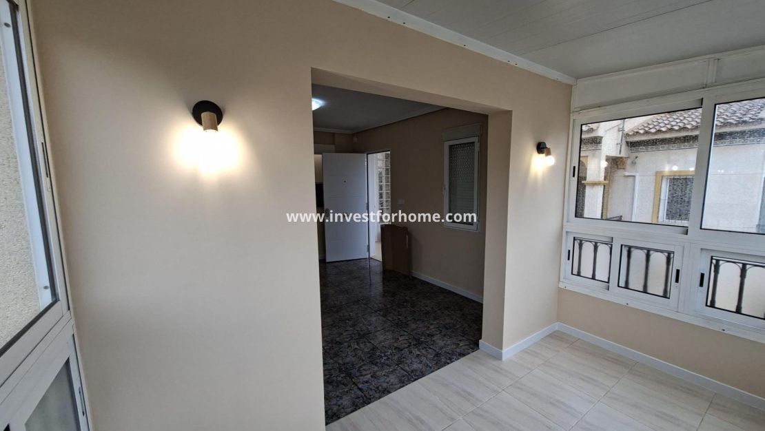 Verkoop - Bungalow - Orihuela Costa - Punta Prima