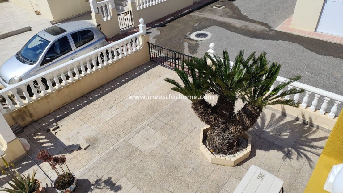 Verkoop - Bungalow - Orihuela Costa - Urbanización Perla Del Mar