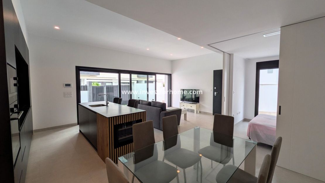 Verkoop - Bungalow - Pilar de la Horadada - Costa Blanca