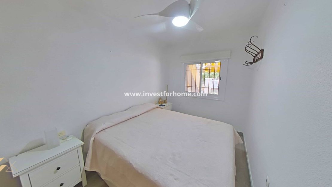 Verkoop - Bungalow - San Pedro del Pinatar - El Mojón-las Salinas