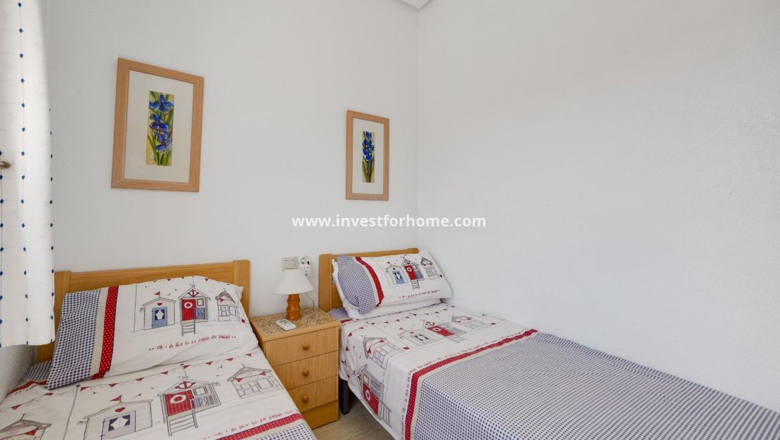 Verkoop - Bungalow - Torrevieja - aguas nuevas