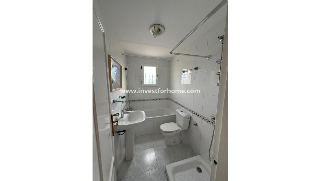 Verkoop - Bungalow - Torrevieja - Centro