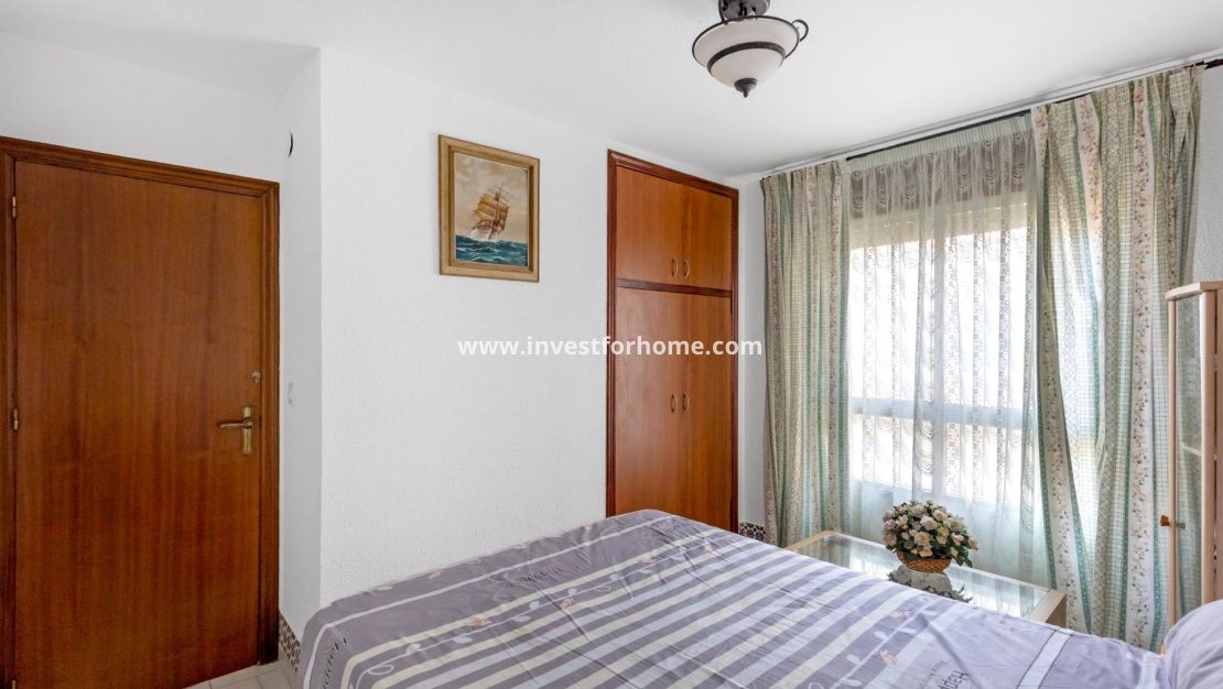 Verkoop - Bungalow - Torrevieja - Centro