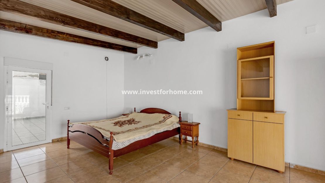 Verkoop - Bungalow - Torrevieja - Centro