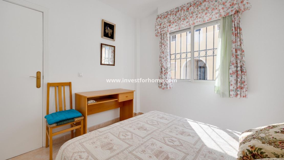 Verkoop - Bungalow - Torrevieja - El Acequión - Los Náufragos