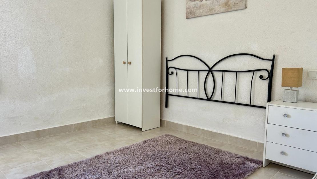 Verkoop - Bungalow - Torrevieja - El Limonar