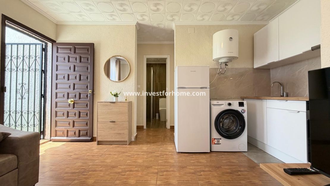Verkoop - Bungalow - Torrevieja - El Limonar