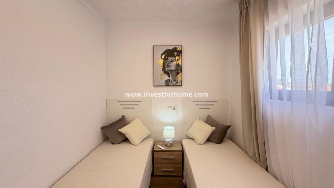 Verkoop - Bungalow - Torrevieja - El Limonar