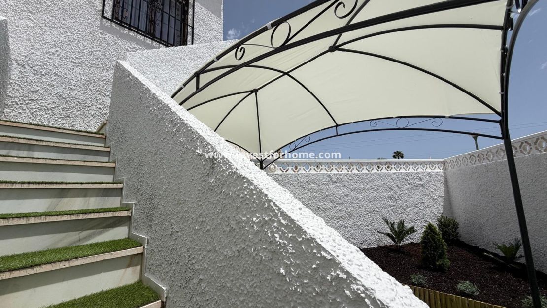Verkoop - Bungalow - Torrevieja - El Limonar