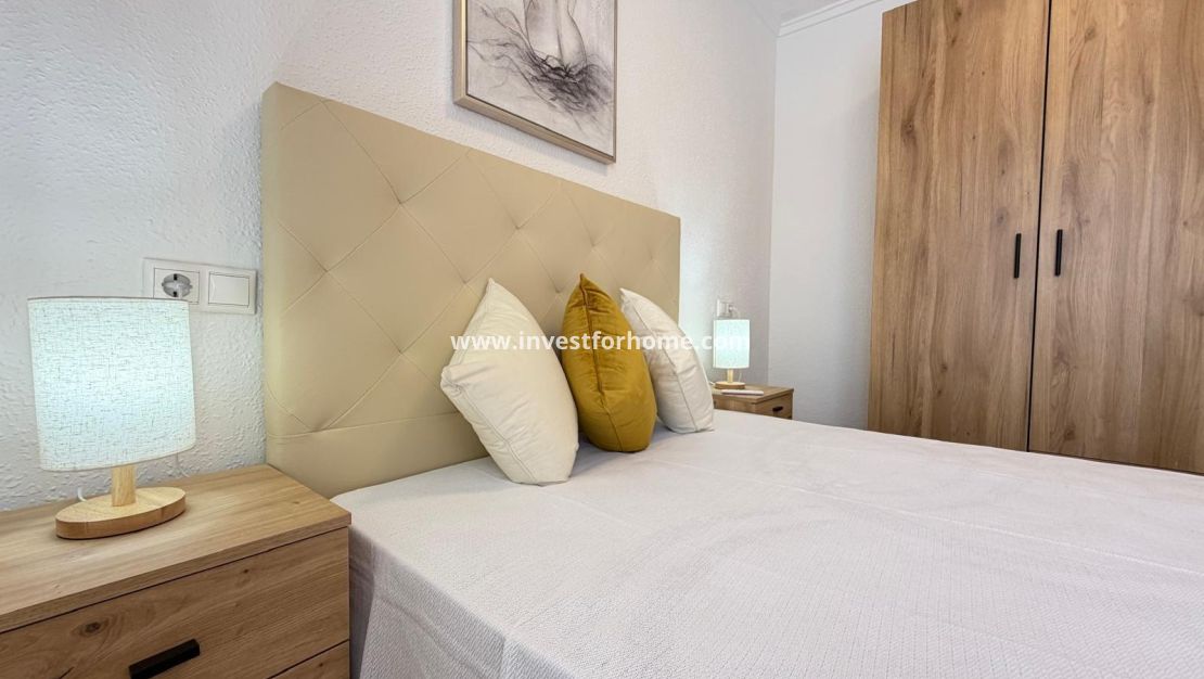 Verkoop - Bungalow - Torrevieja - El Limonar